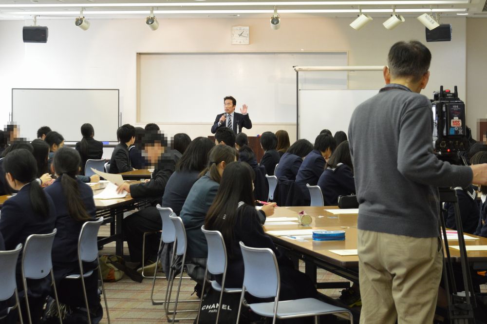 高校生就職内定者支援講習会で講演