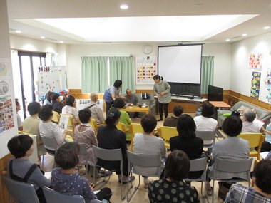 サンキ・ウエルビィ認知症カフェ「さんさんかふぇ」-2