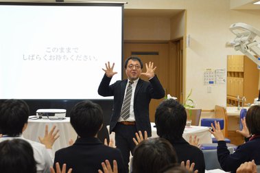 サンキ・ウエルビィデイサービスセンター新保_「うえるびぃ発・小さな勉強会」開催_酒井保氏講演 -5