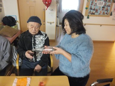 サンキ・ウエルビィ_小規模多機能センター祇園忘年会-6