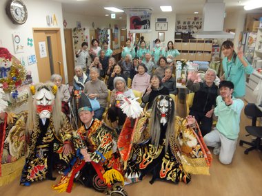 サンキ・ウエルビィ小規模多機能センター祇園_神楽会_集合写真