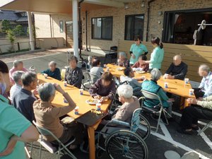 サンキ・ウエルビィ_焼き芋会_秋鹿-4