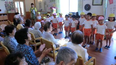 サンキ・ウエルビィ_小規模多機能センター防府_夏祭り-1